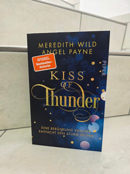 Kiss of Thunder von Meredith Wild und Angel Payne