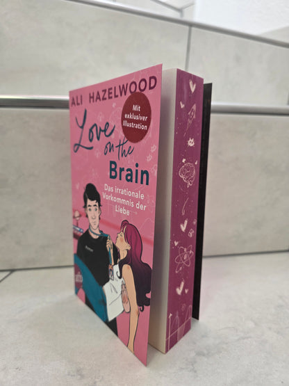 Love on the Brain: Das irrationale Vorkommnis der Liebe von Ali Hazelwood