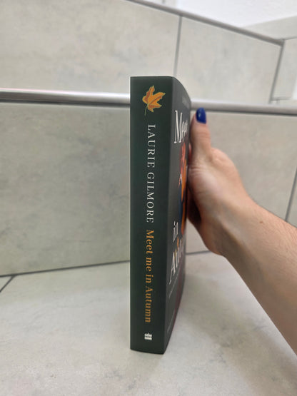 Meet me in Autumn von Laurie Gilmore