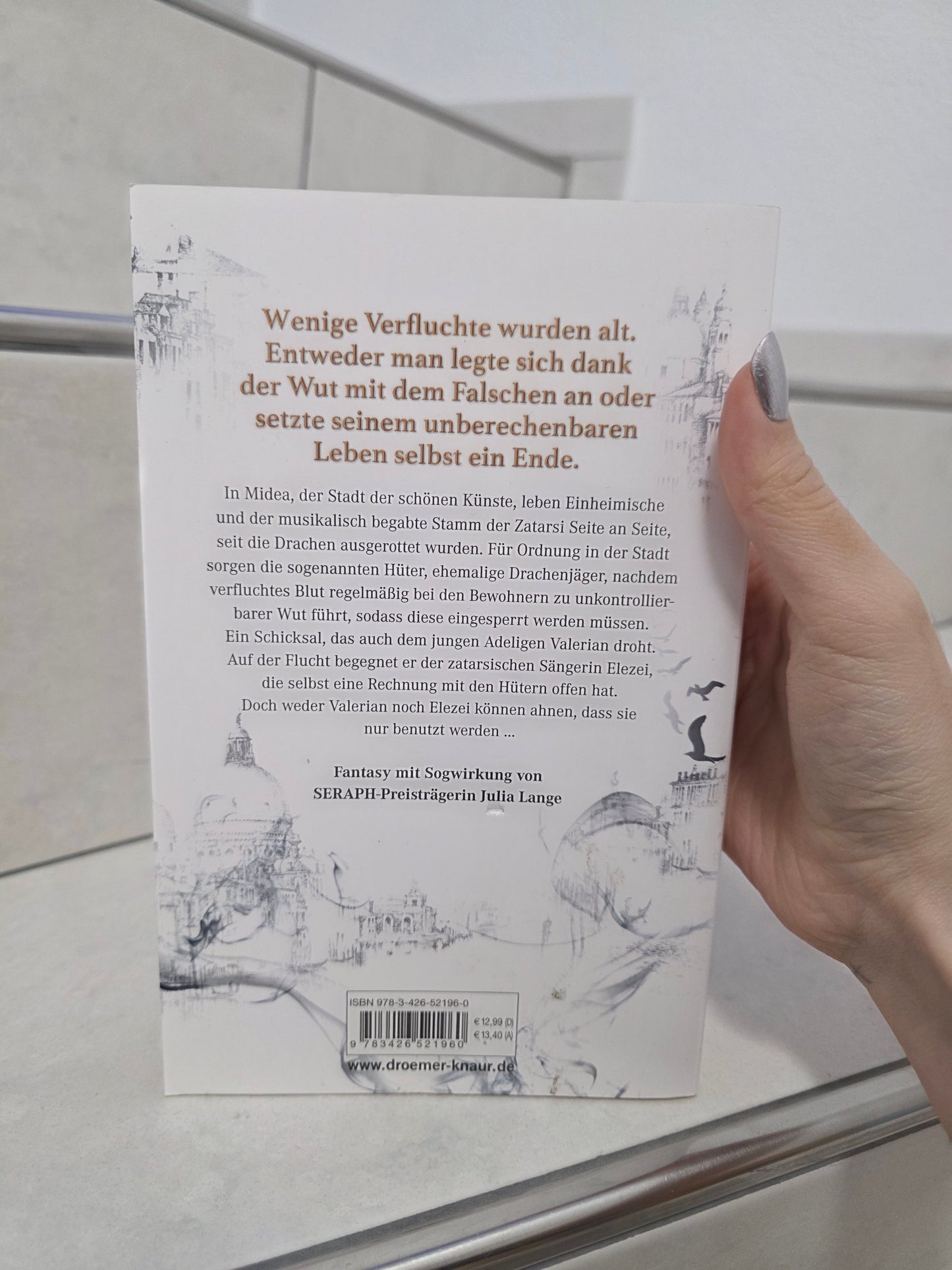 Blutgesang von Julia Lange