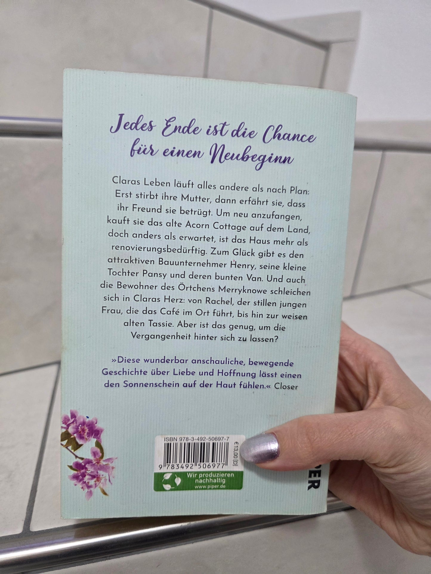 Neuanfang im kleinen Cottage von Kate Forster