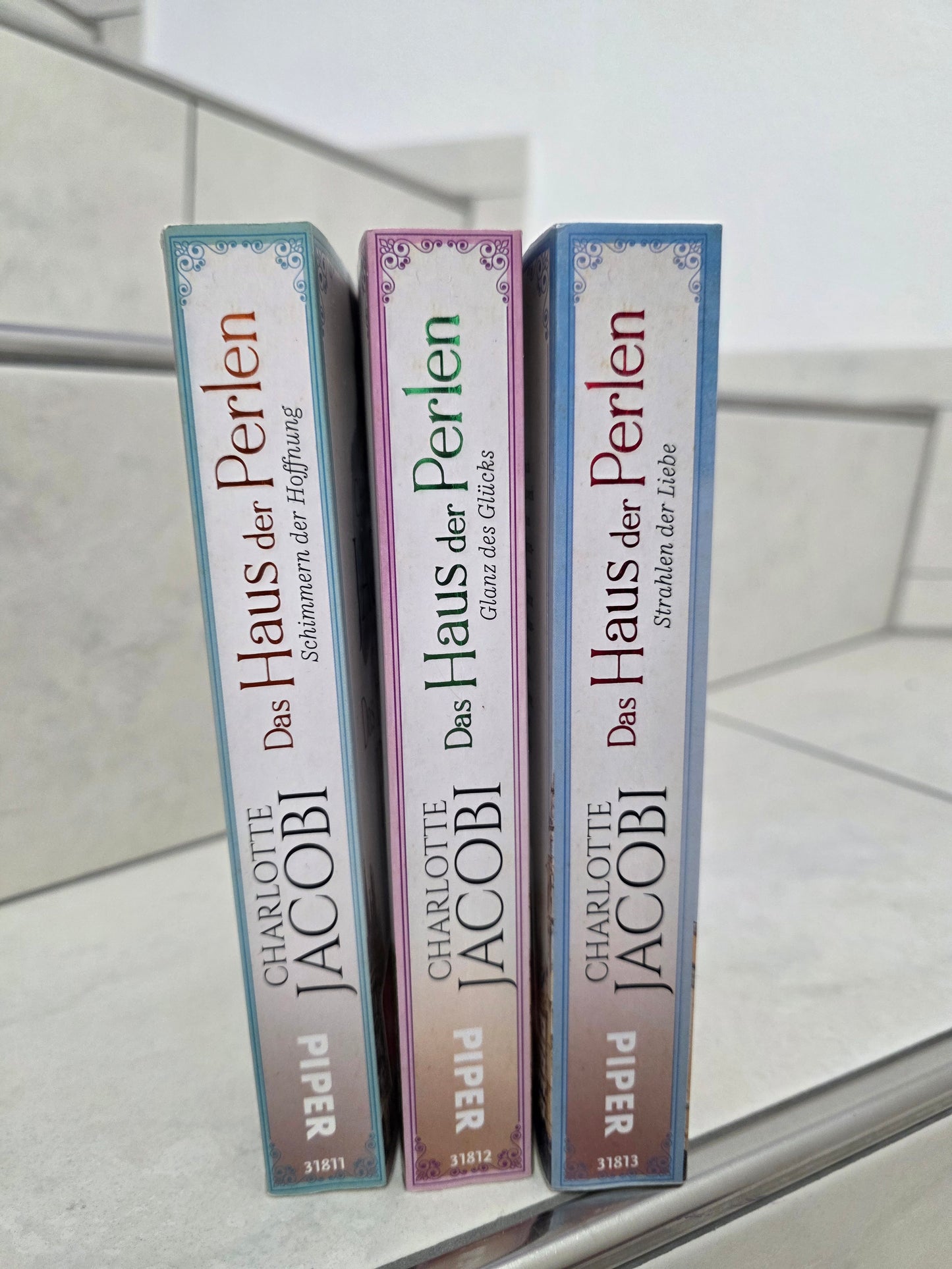 Das Haus der Perlen 1-3 von Charlotte Jacobi