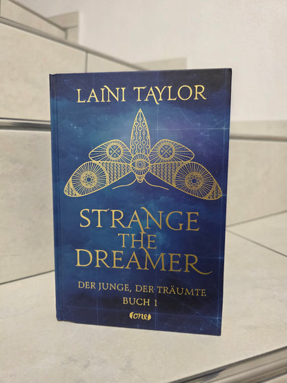 Strange the Dreamer von Laini Taylor