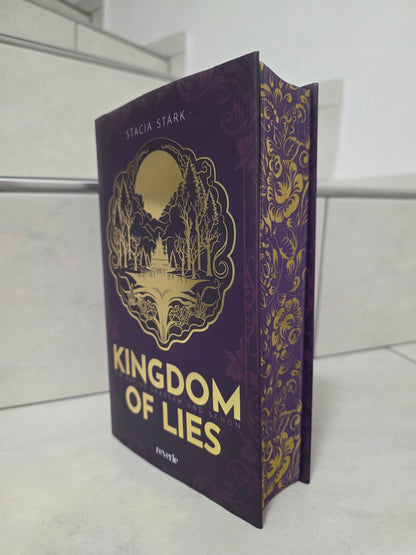 Kingdom of Lies: Ein Hof so grausam und schön von Stacia Stark
