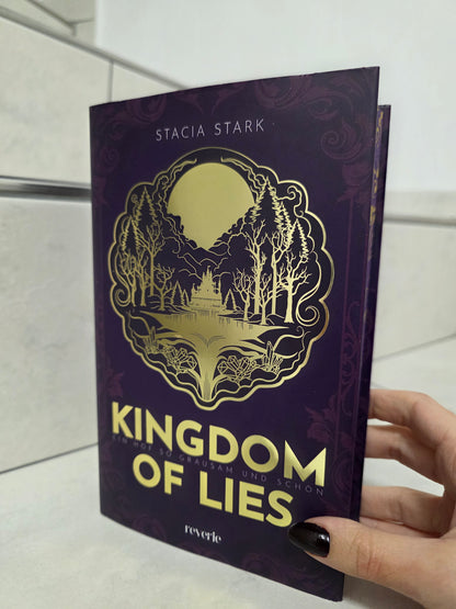 Kingdom of Lies: Ein Hof so grausam und schön von Stacia Stark