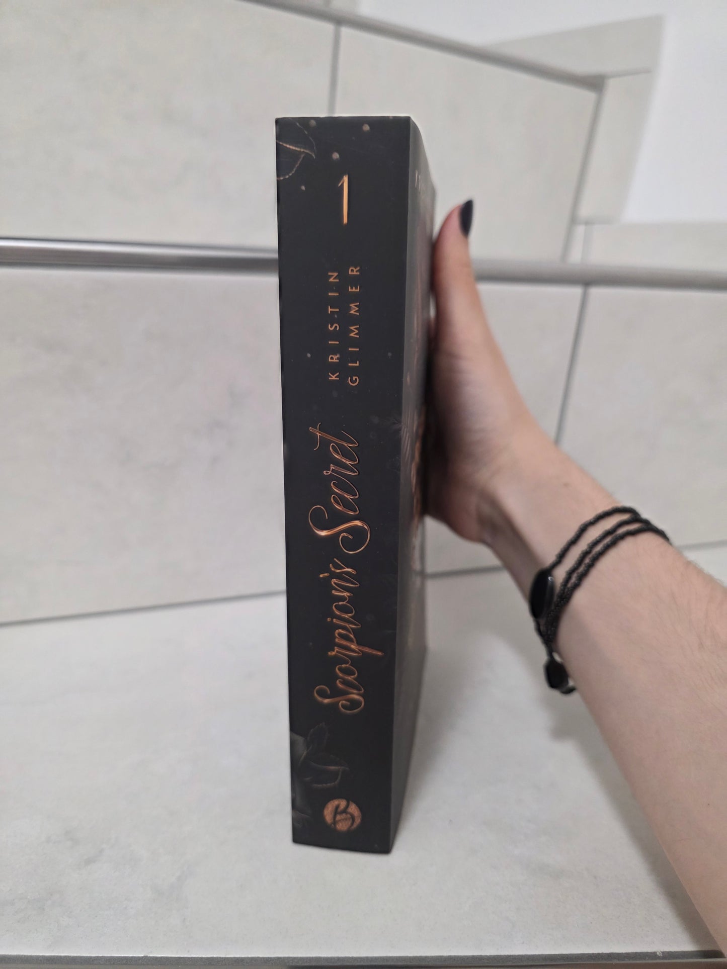 Scorpion's Secret: Du gehörst uns von Kristin Glimmer