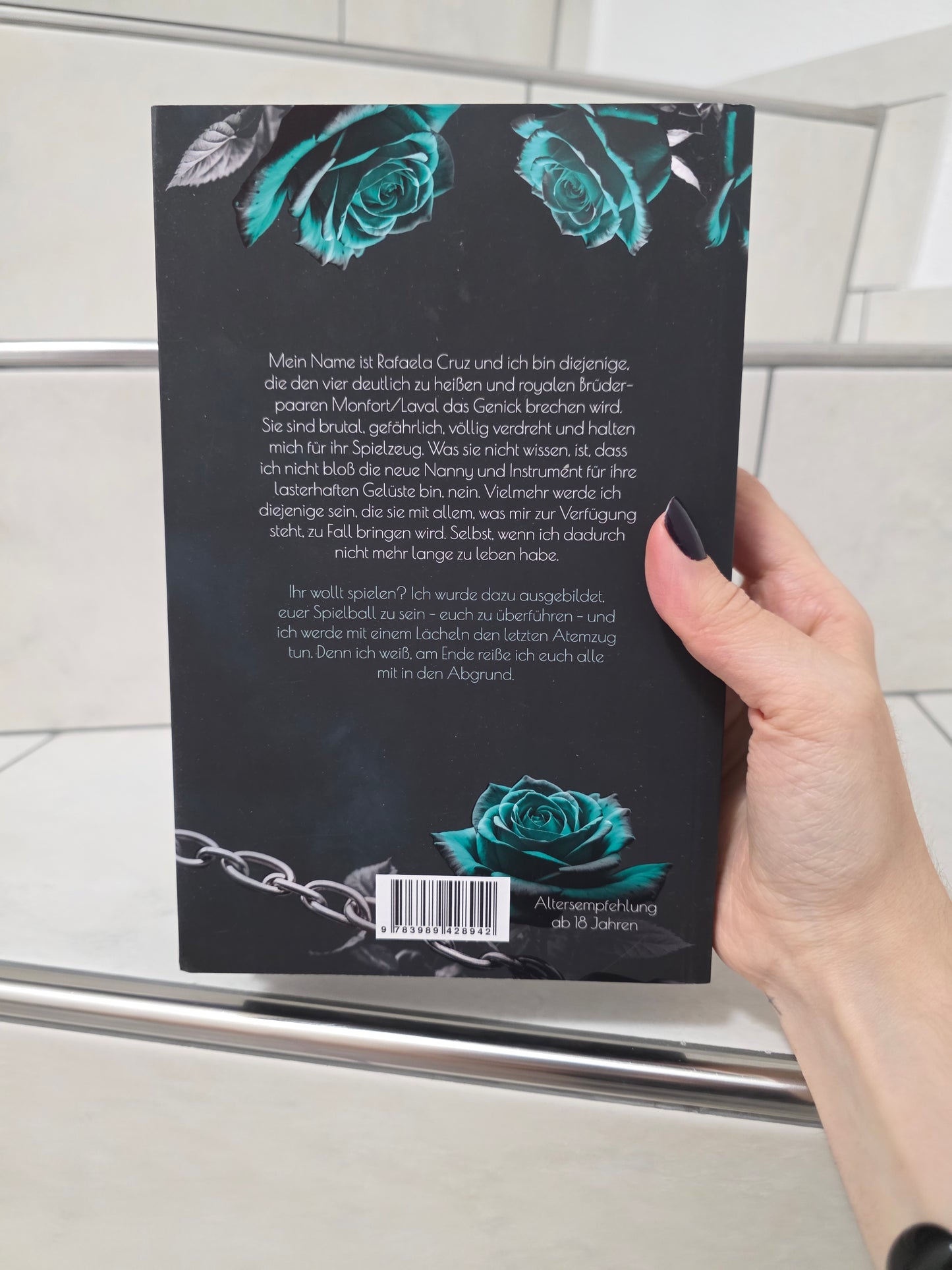 Royal Bastards: Eiskalt von B.B. Stiffers & Briana B. Sinners