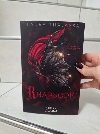 Rhapsodic von Laura Thalassa