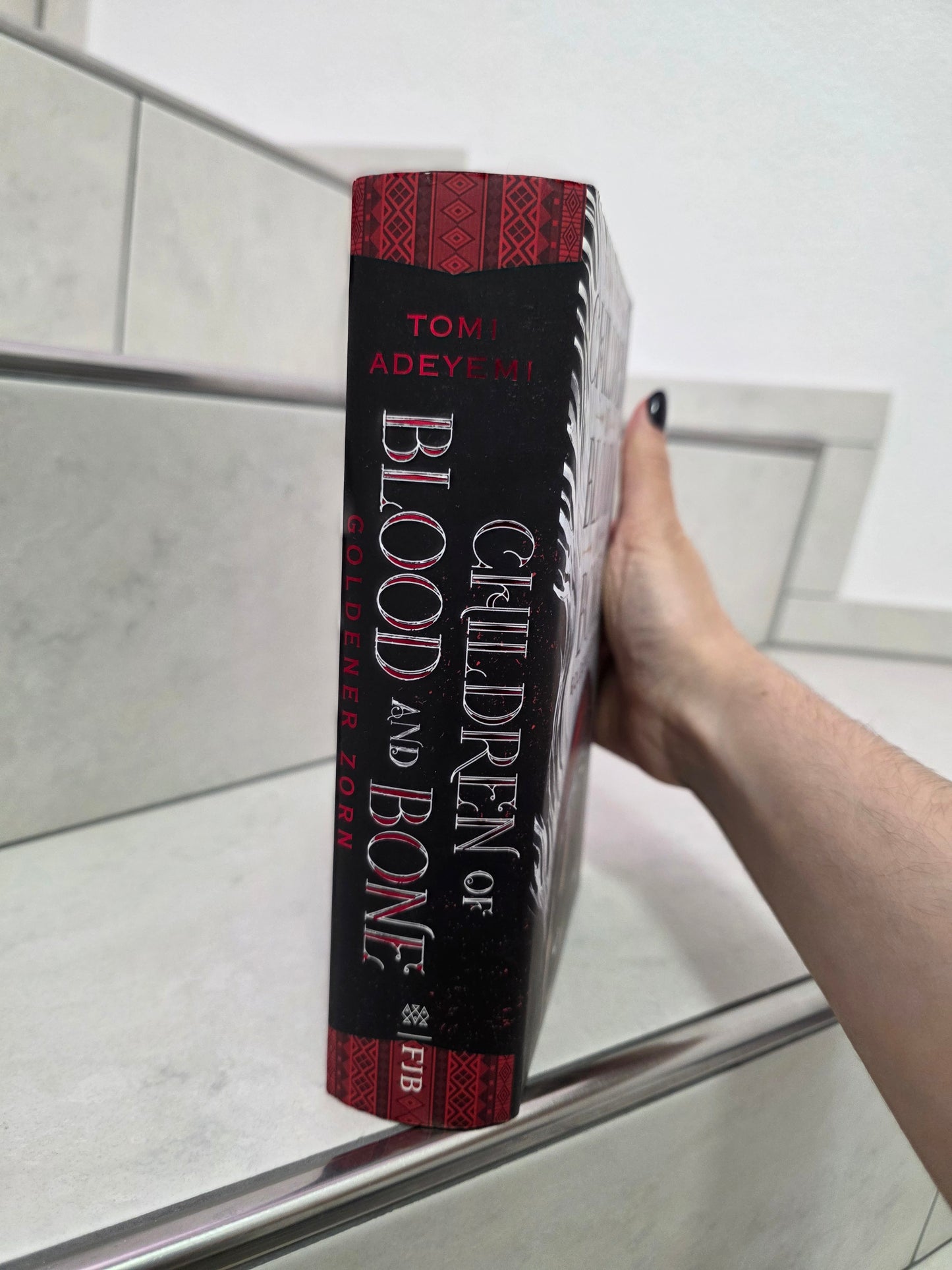 Children of Blood and Bone: Goldener Zorn von Tomi Adeyemi