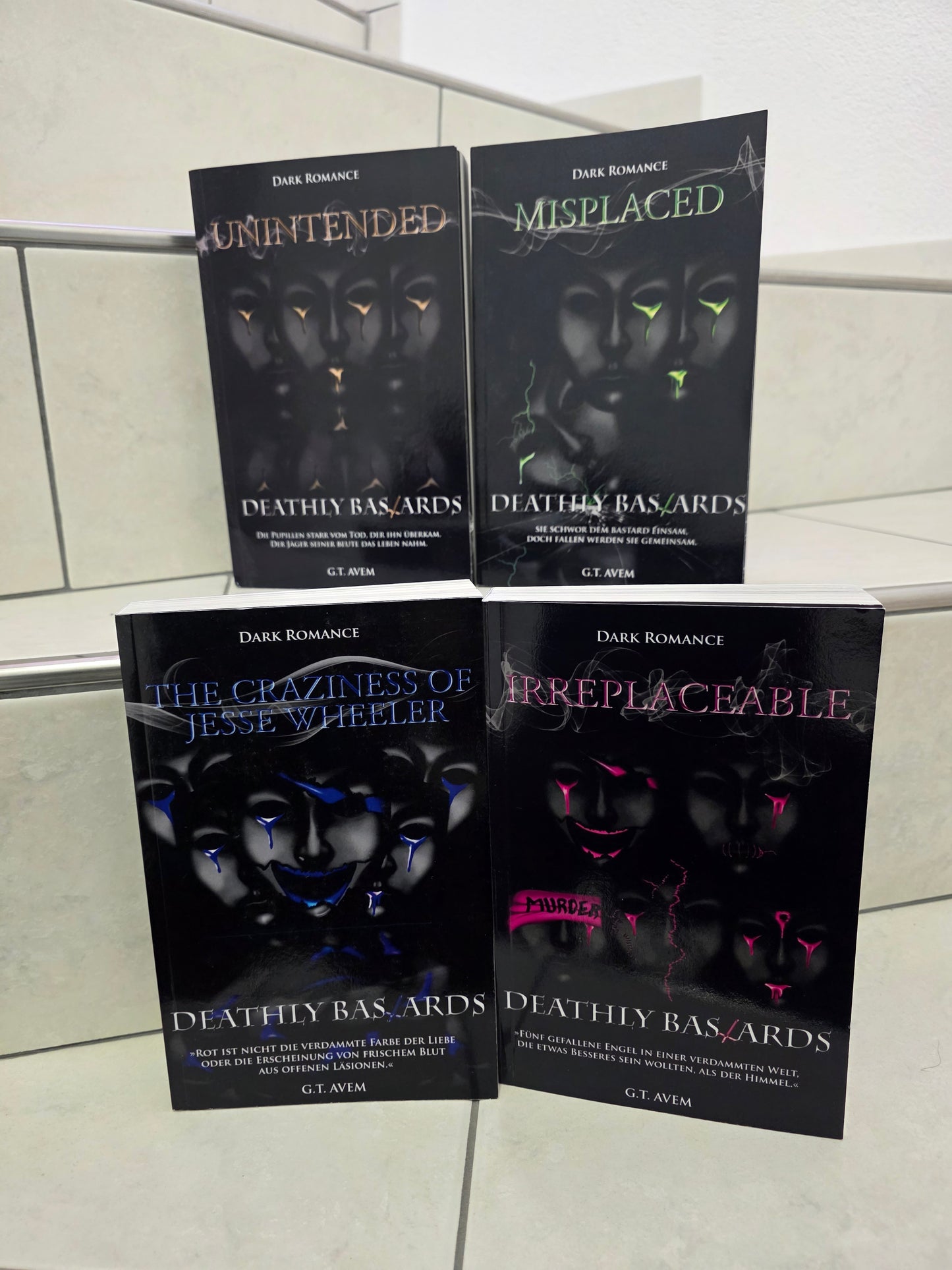 Deathly Bastards 1-4 von G.T. Avem