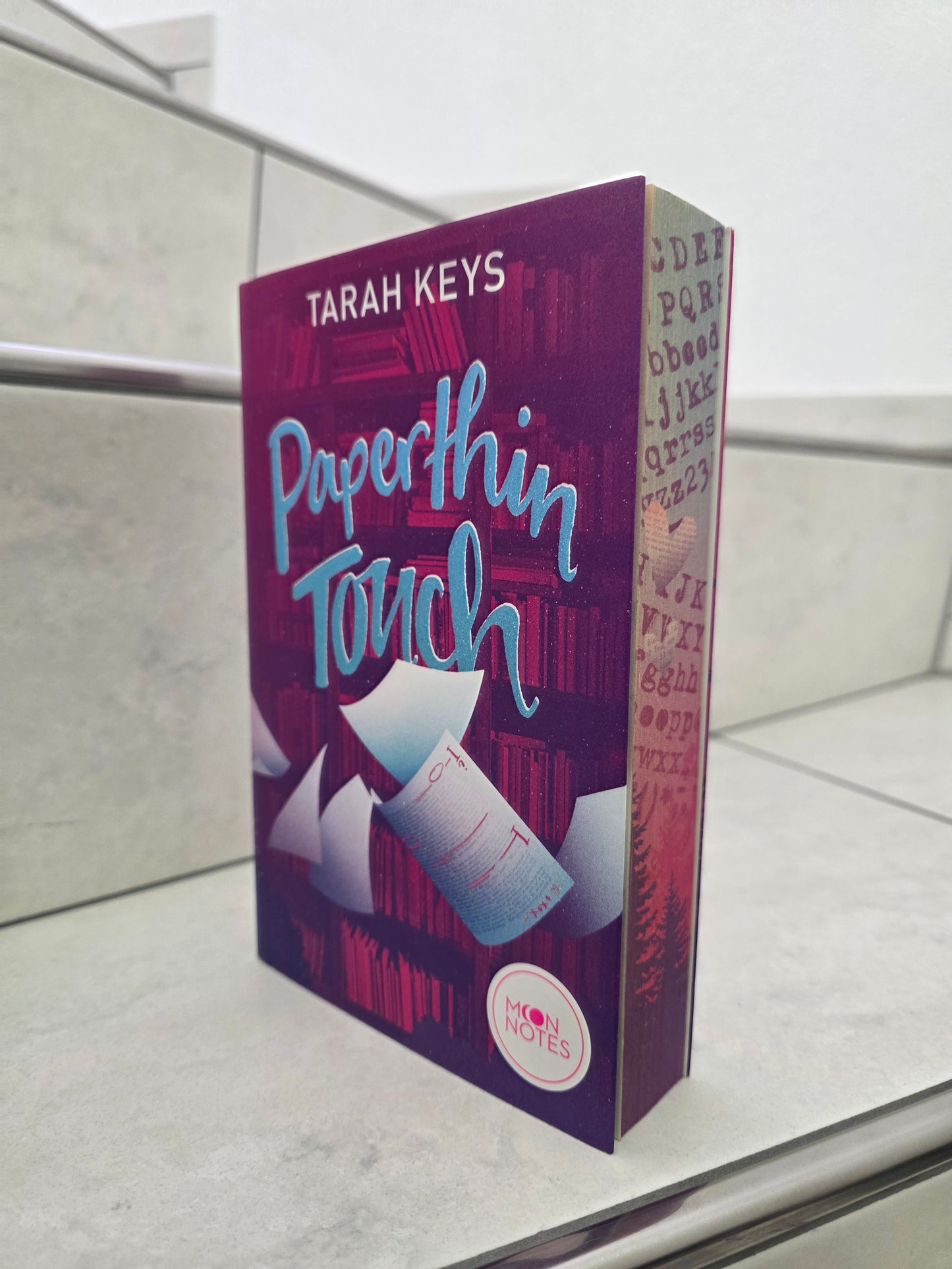 Paperthin Touch von Tarah Keys