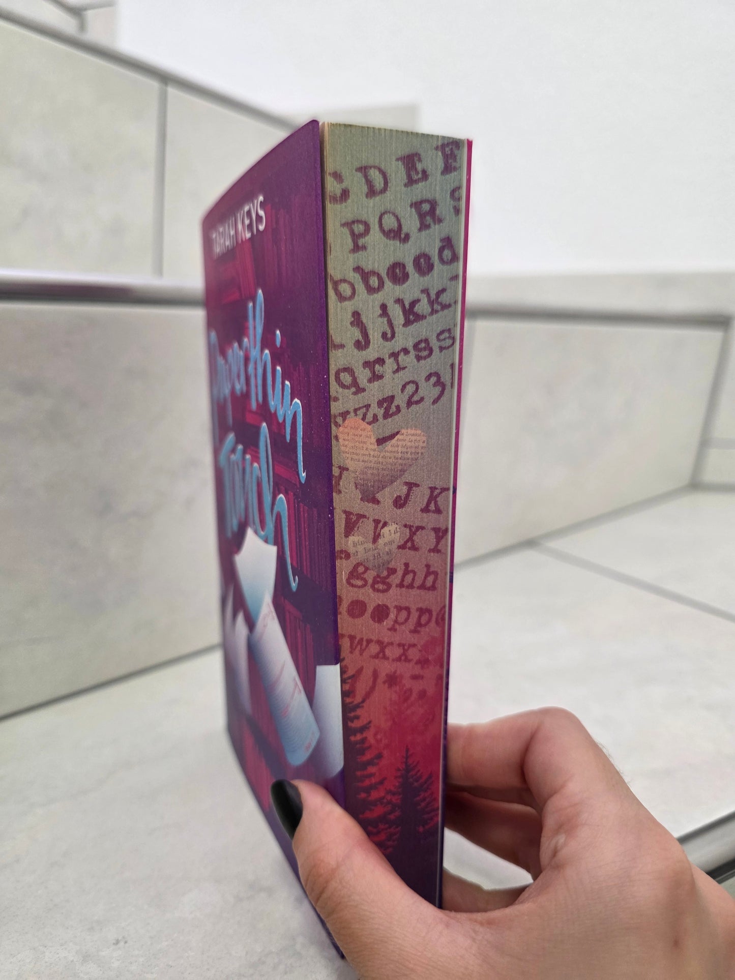 Paperthin Touch von Tarah Keys