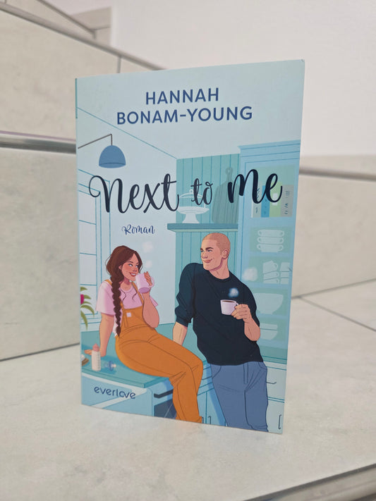 Next to Me von Hannah Bonam-Young