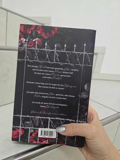Jail Bird: Gefangen von dir von Sitara Snow