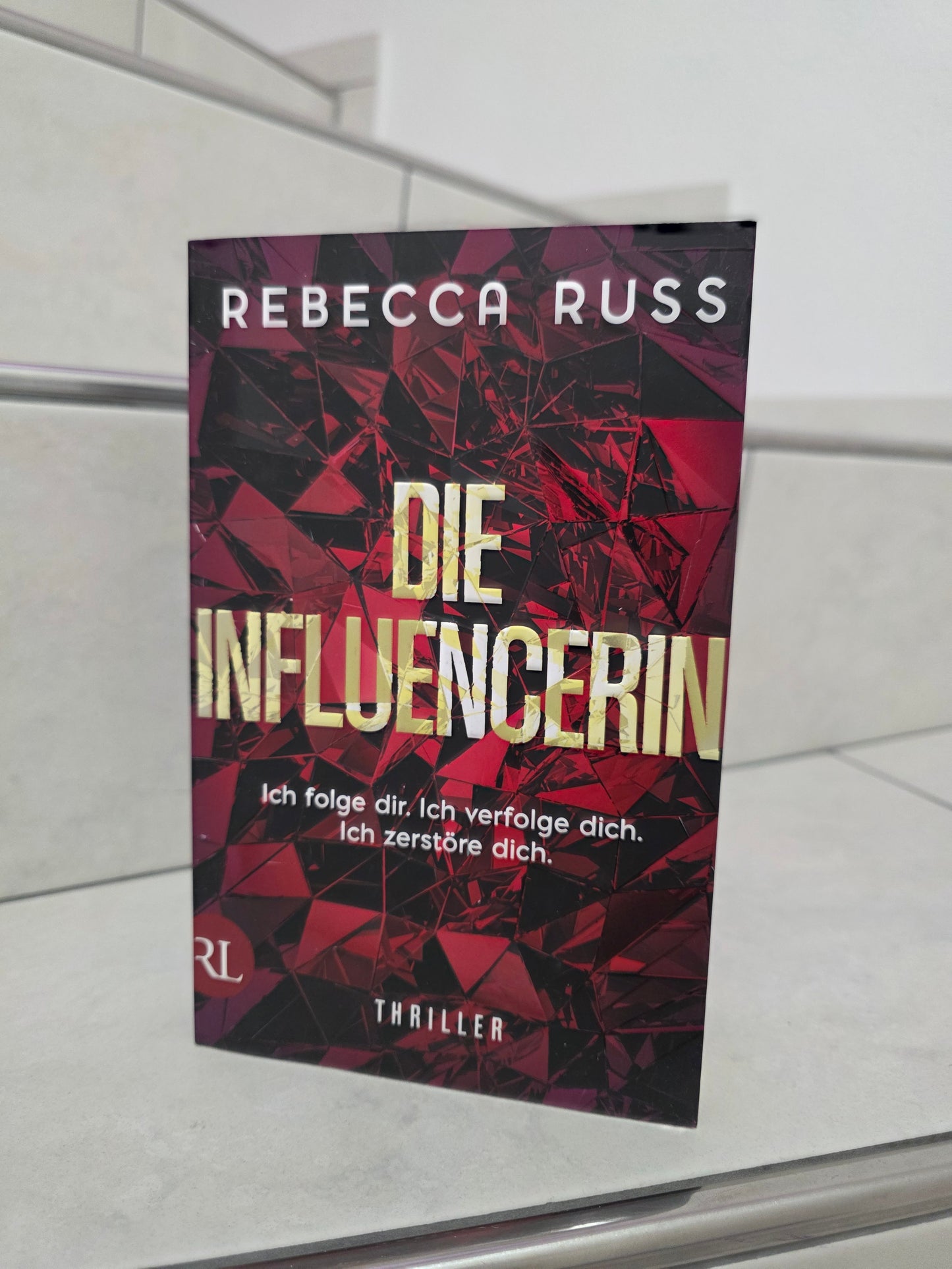 Die Influencerin von Rebecca Russ