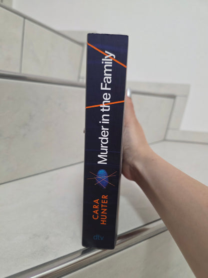 Murder in the Family von Cara Hunter