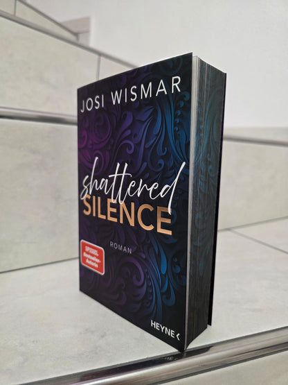 Shattered Silence von Josi Wismar