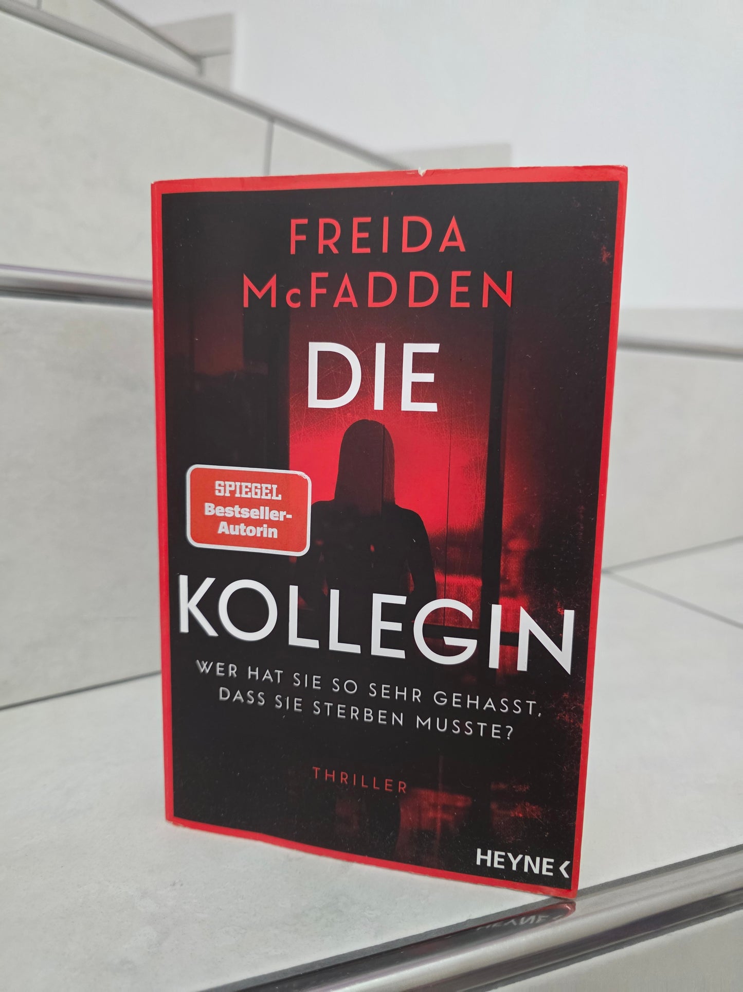Die Kollegin von Freida McFadden