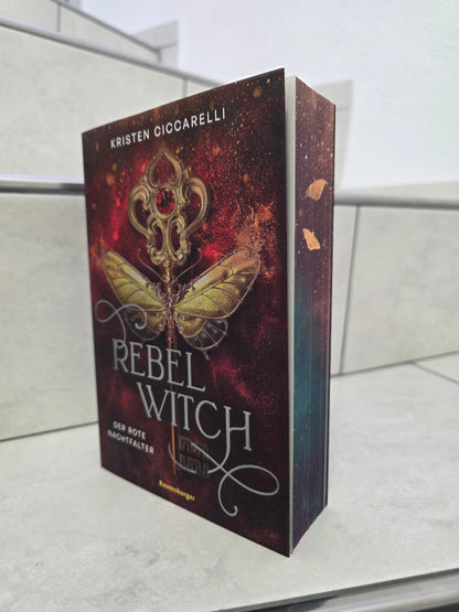 Rebel Witch: Der rote Nachtfalter von Kristen Ciccarelli