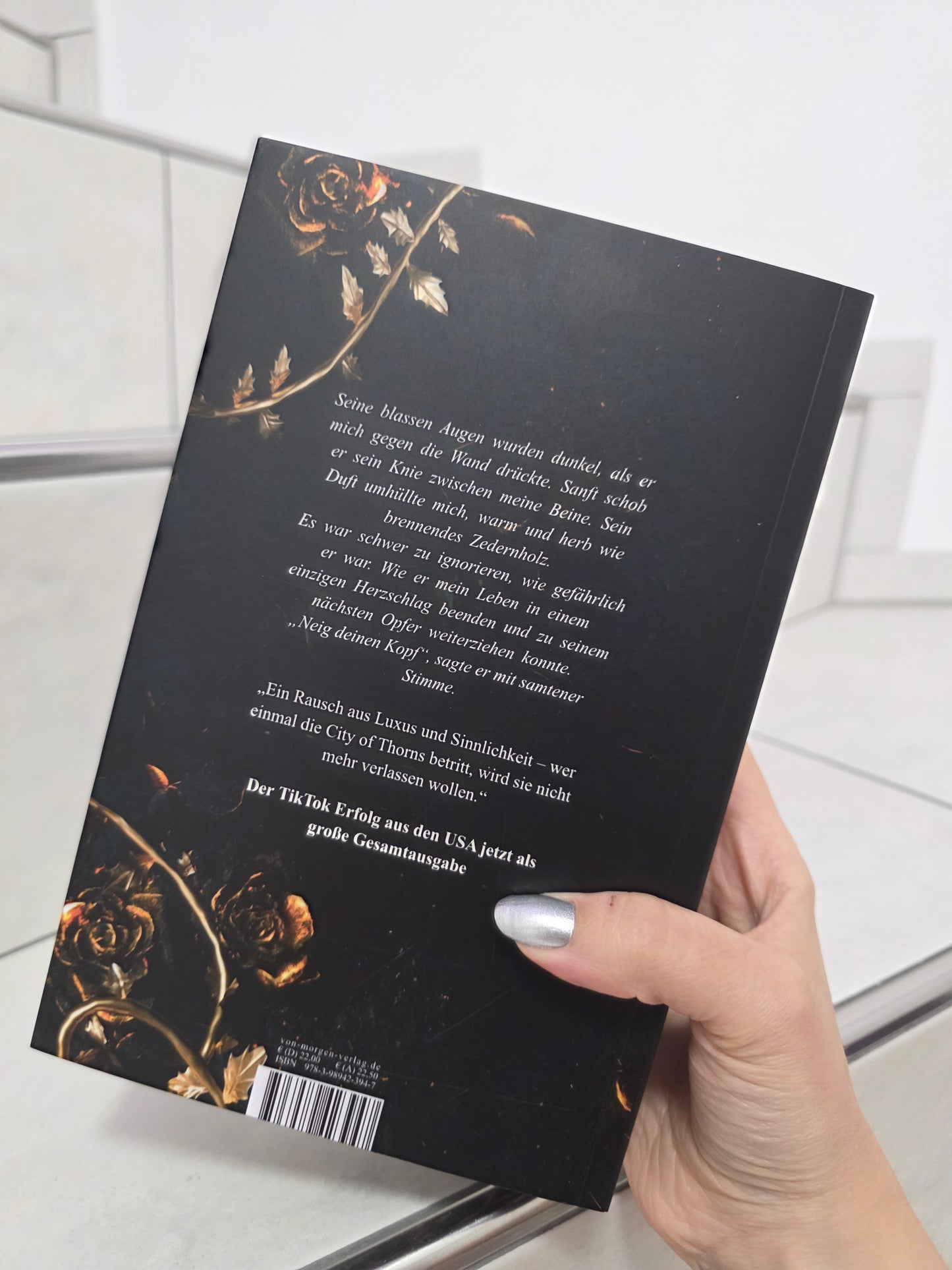 City of Thorns von C.N. Crawford