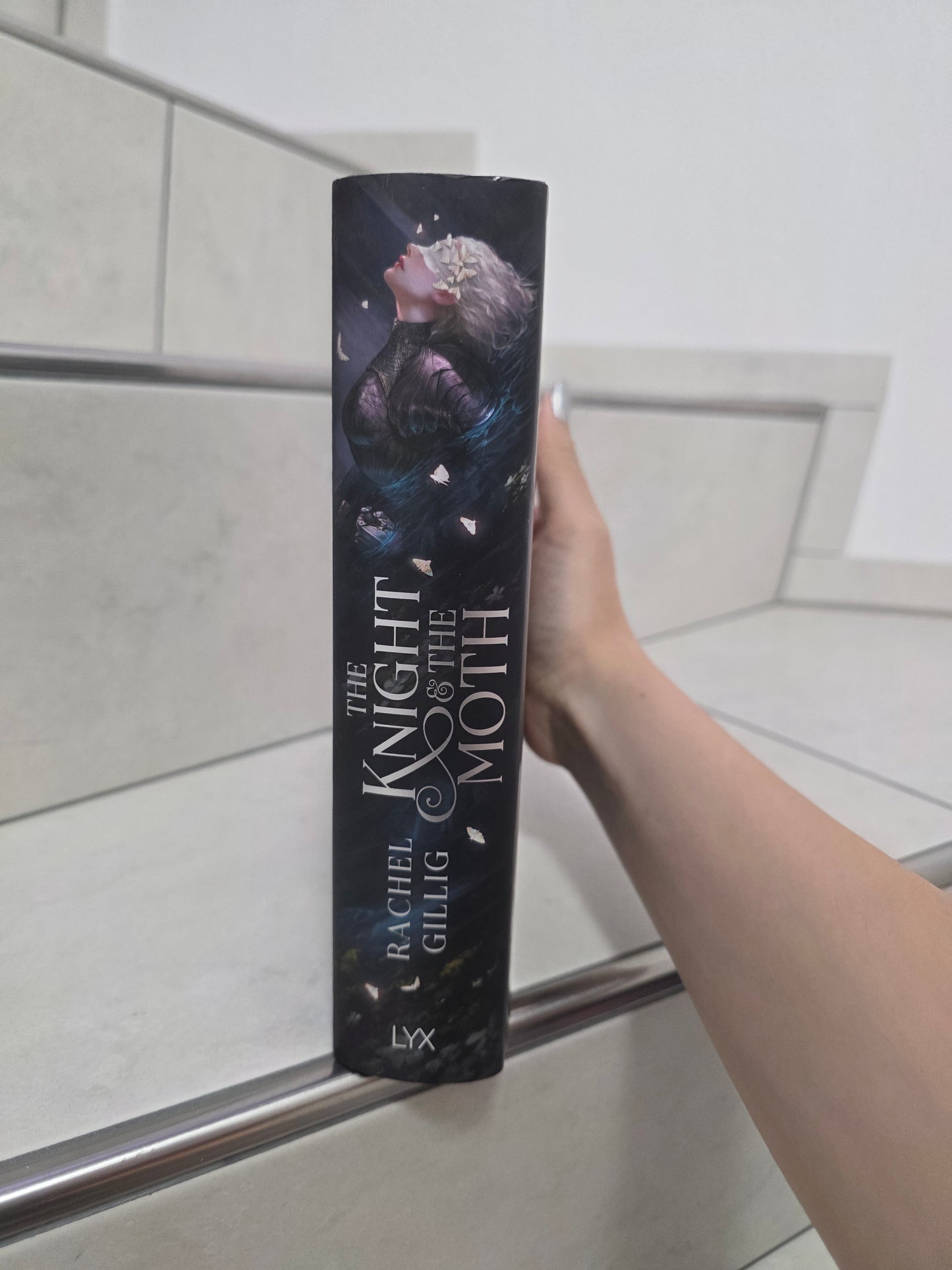 The Knight & the Moth von Rachel Gillig