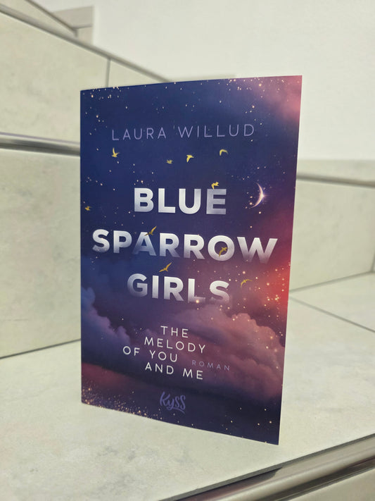 Blue Sparrow Girls von Laura Willud