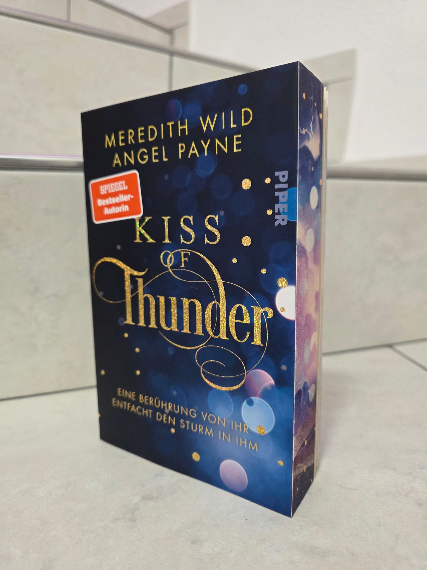 Kiss of Thunder (FS) von Meredith Wild und Angel Payne