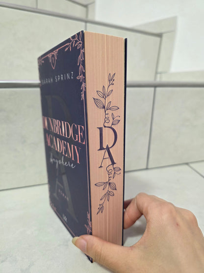 Dunbridge Academy 1 von Sarah Sprinz