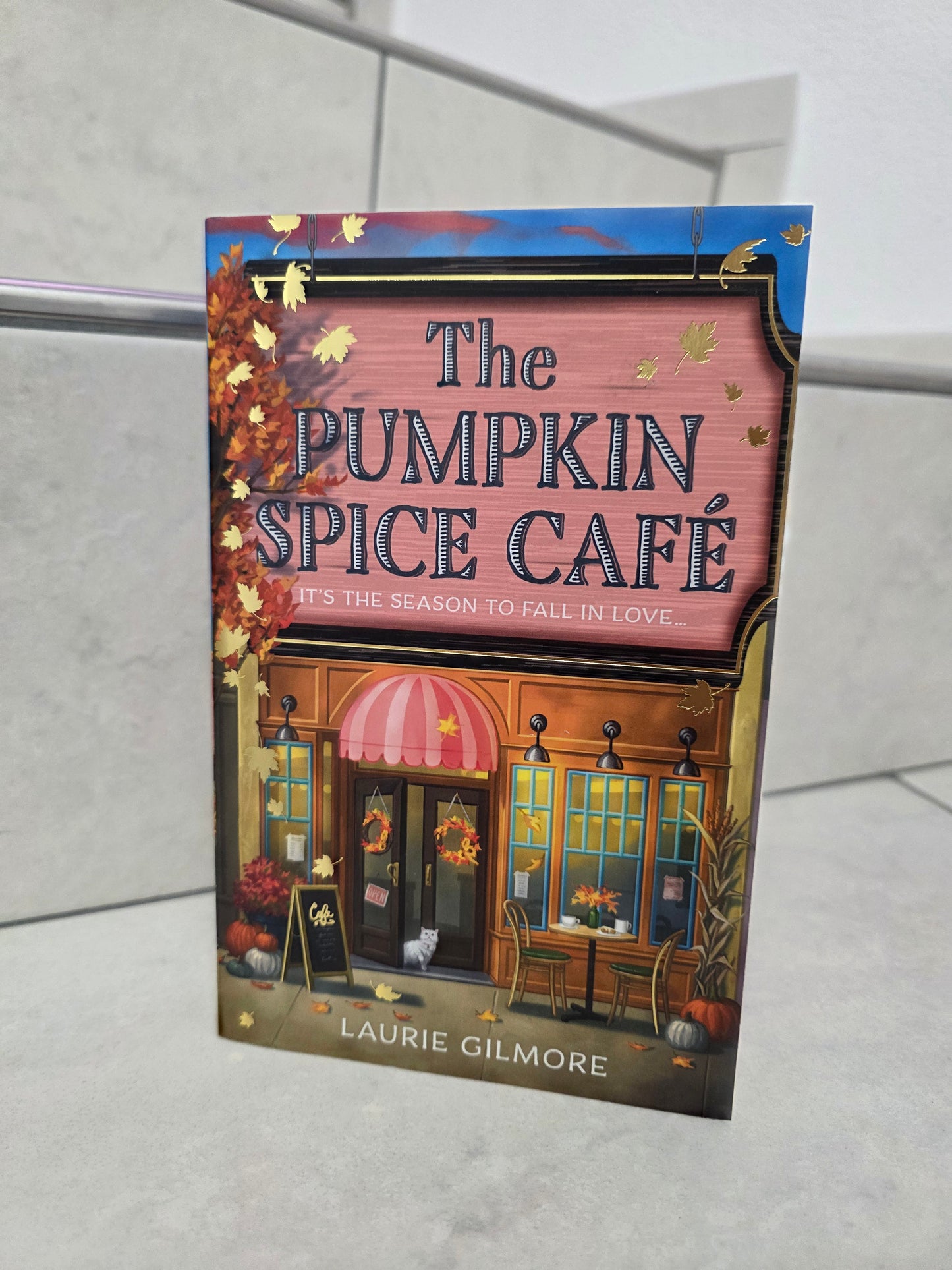 The Pumpkin Spice Café by Laurie Gilmore