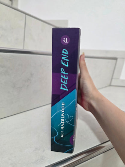 Deep End von Ali Hazelwood