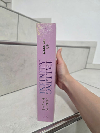 Infinity Falling 1: Mess me Up von Sarah Sprinz