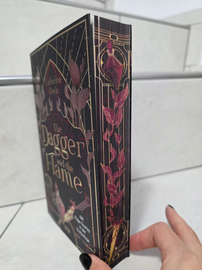 The Dagger and the Flame von Catherine Doyle