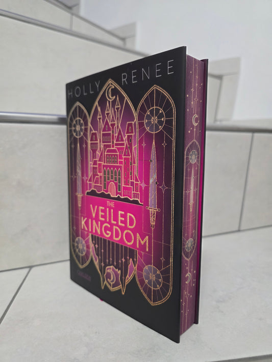 The Veiled Kingdom von Holly Renee