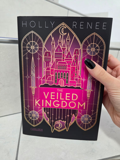 The Veiled Kingdom von Holly Renee