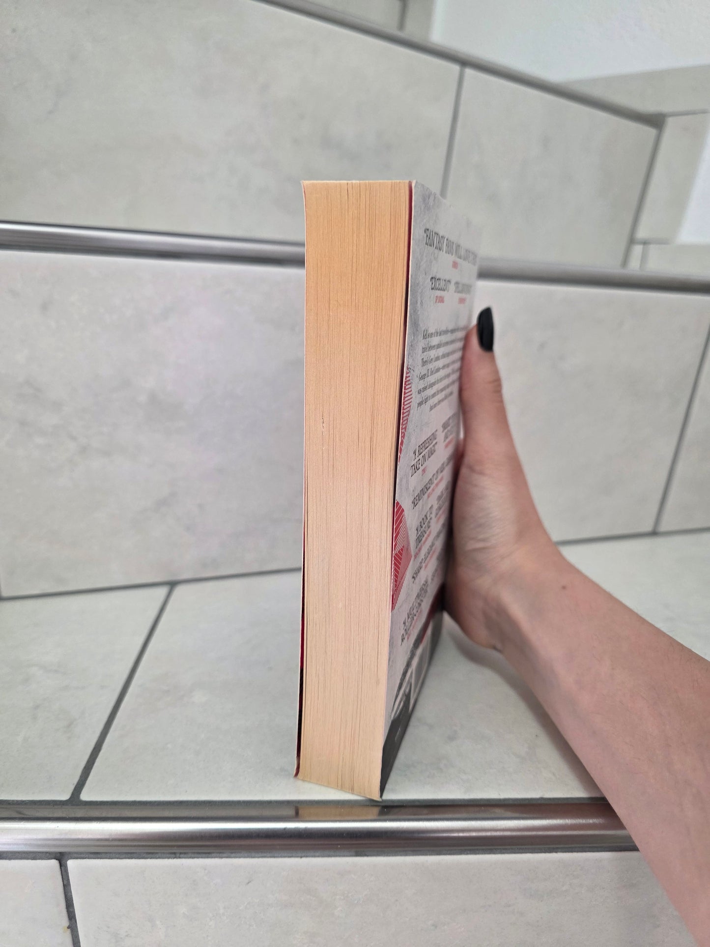 a darker shade of magic by V.E. Schwab
