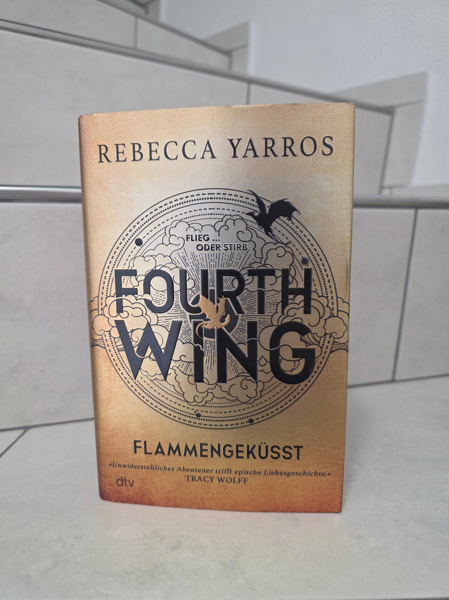 Fourth Wing von Rebecca Yarros