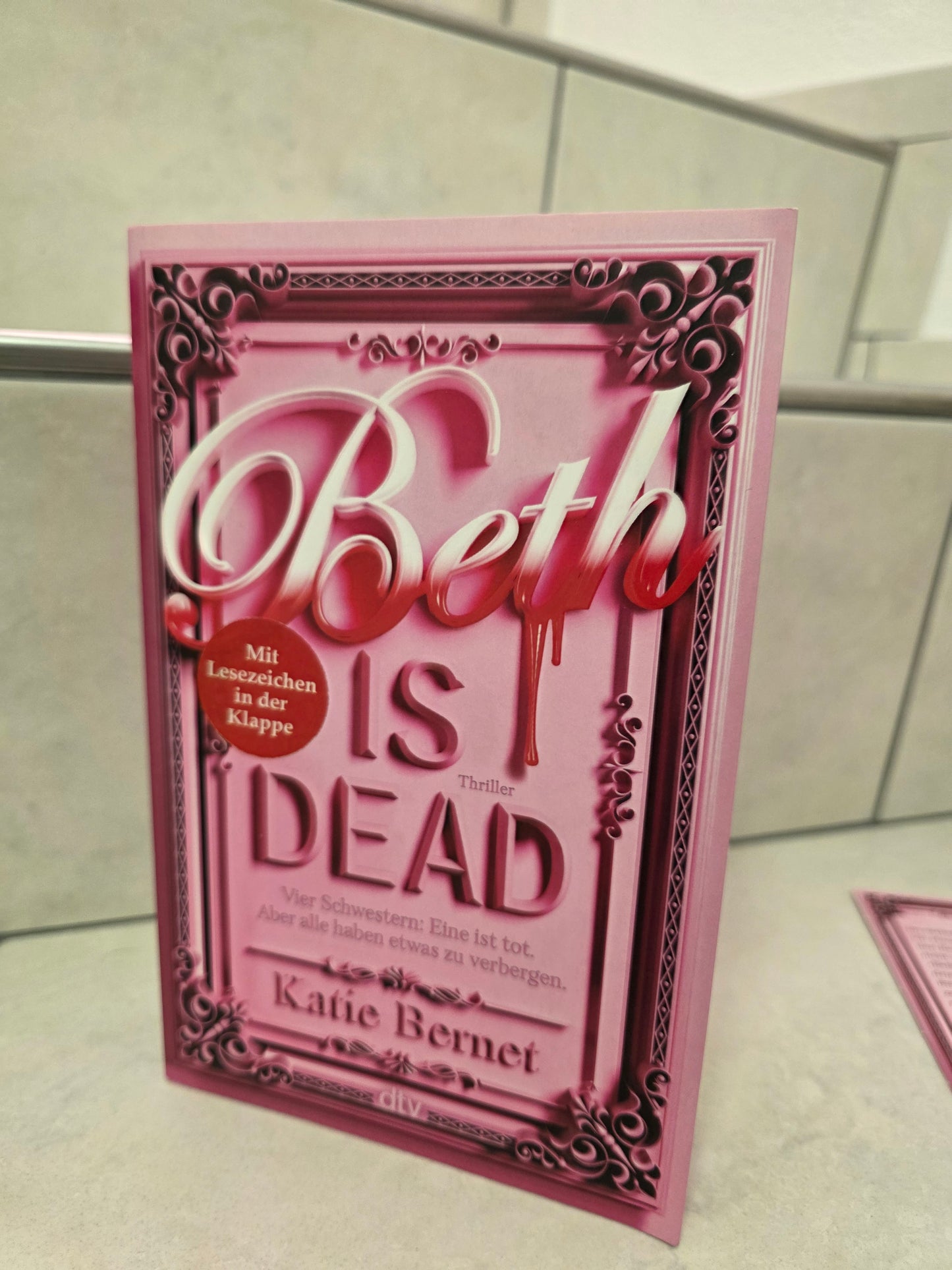 Beth is Dead von Katie Bernet