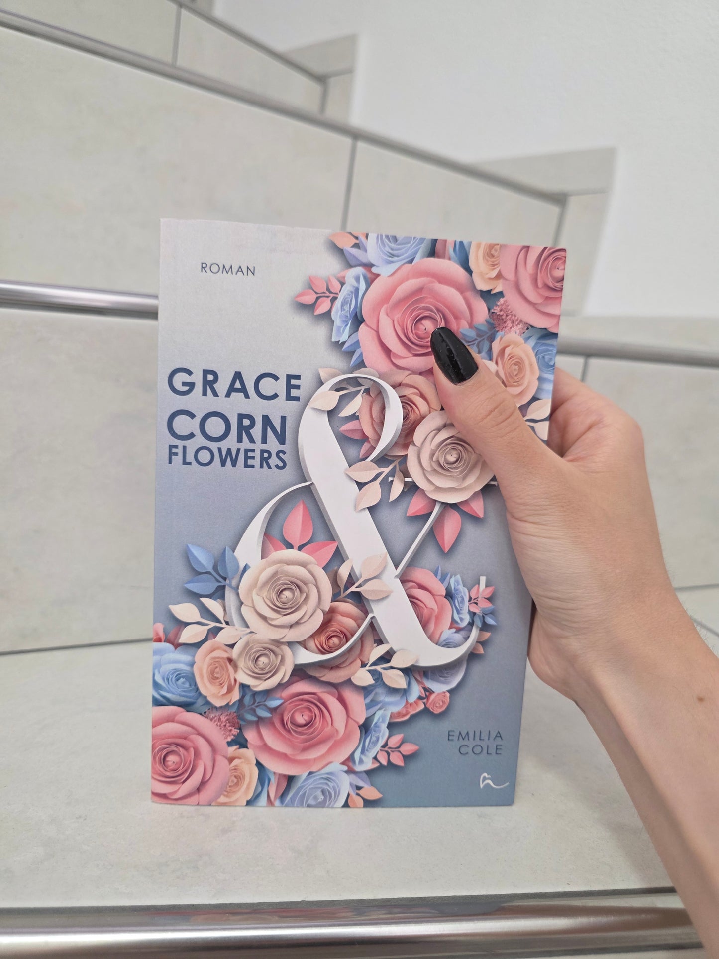 Grace & Cornflowers von Emilia Cole