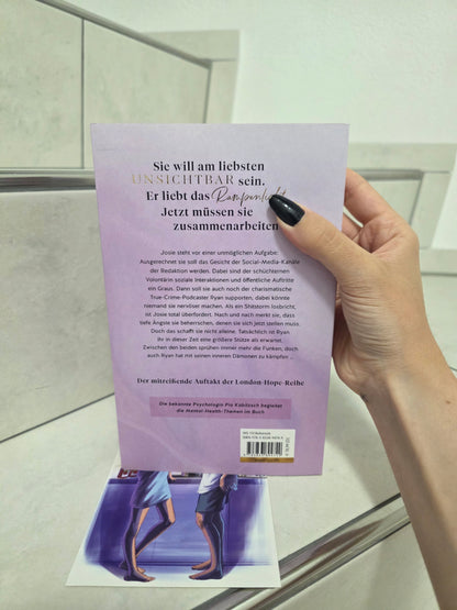Stronger than Ever von Larissa Schira