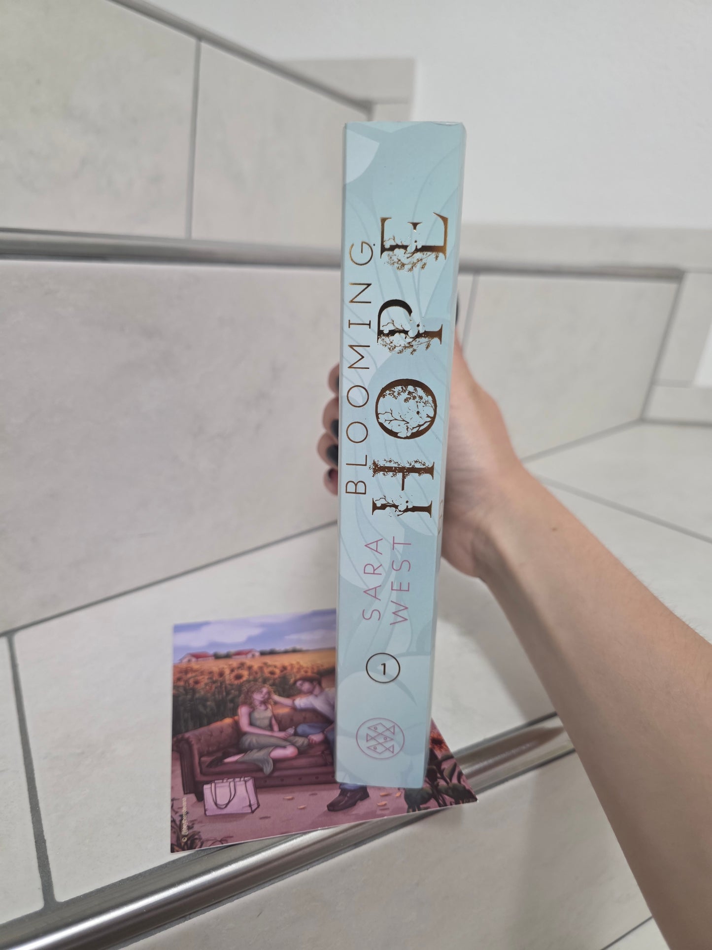 Blooming Hope von Sarah West