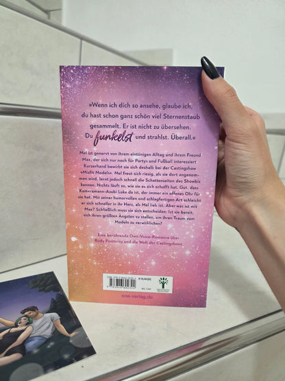 Das Funkeln von Sternenstaub von Larissa Schira