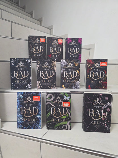 Very Bad Kings 1-10 von J.S. Wonda