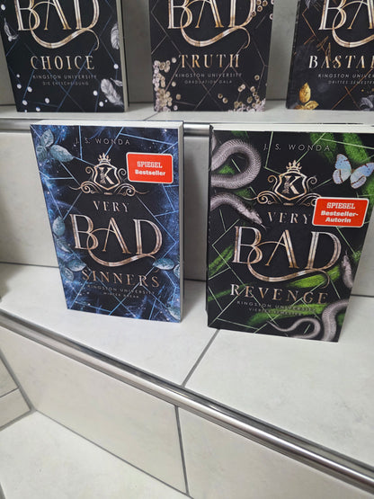 Very Bad Kings 1-10 von J.S. Wonda
