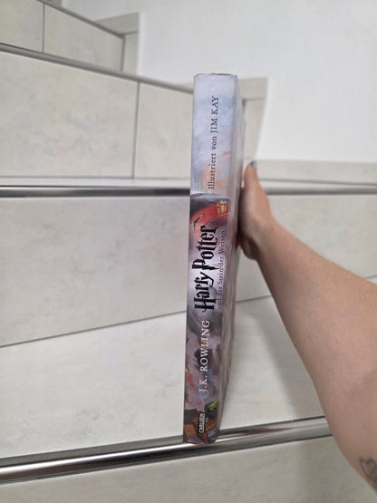 Harry Potter und der Stein der Weisen illustriert von J.K. Rowling