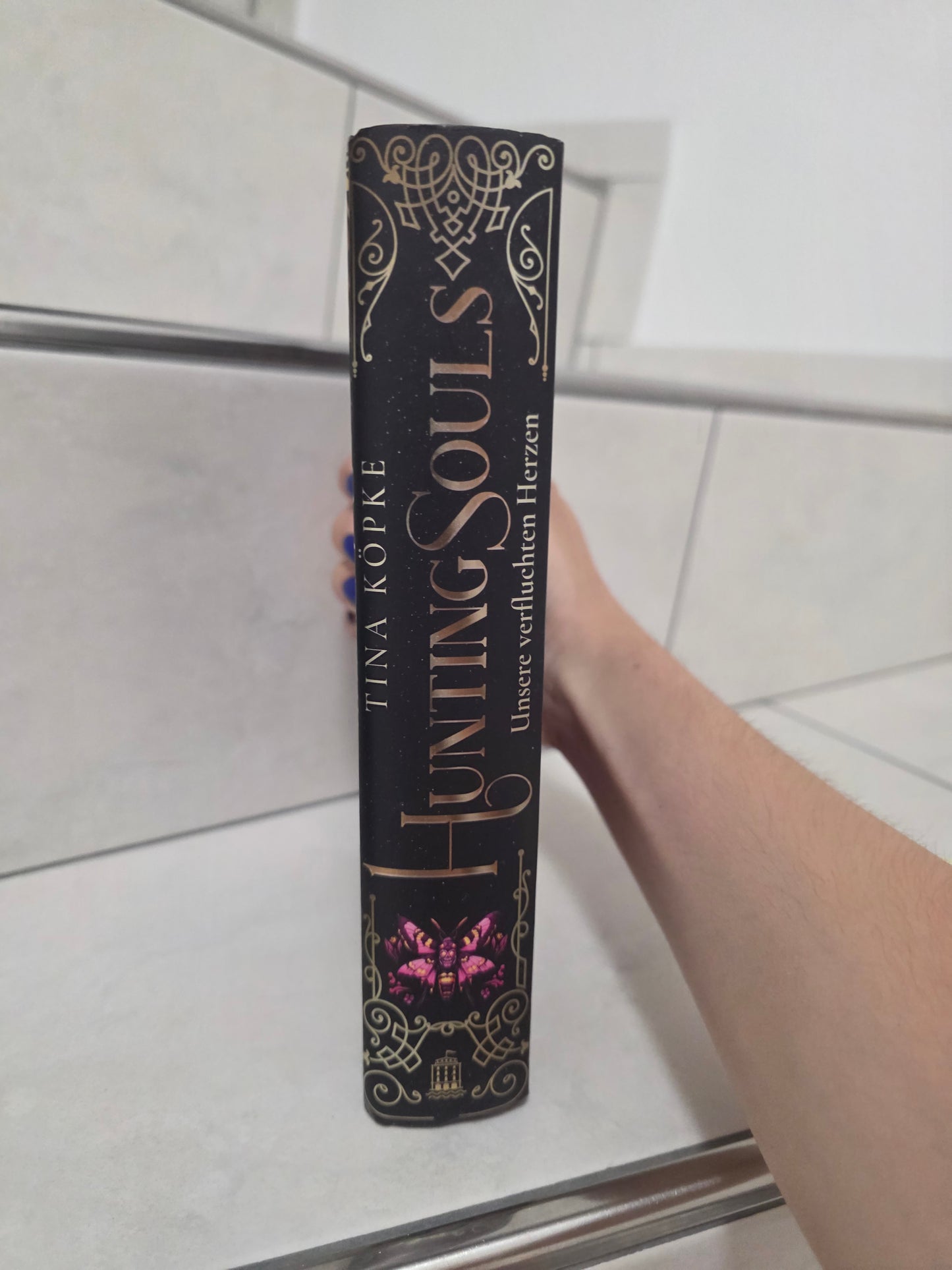 Hunting Souls: Unsere verfluchten Herzen von Tina Köpke