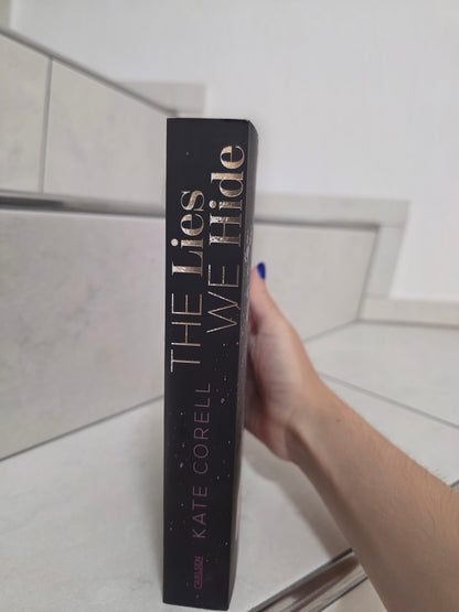 The Lies We Hide von Kate Corell