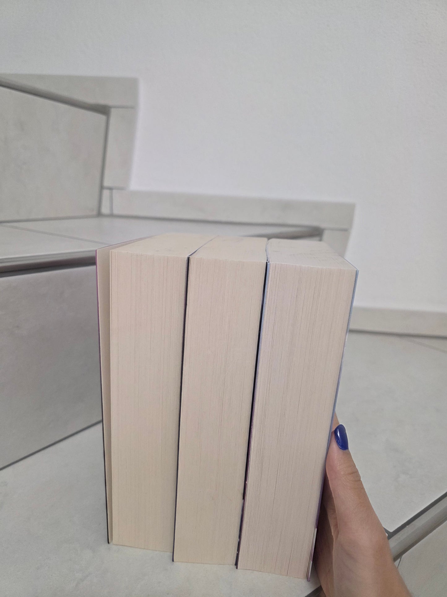 London is lonely 1-3 von Anna Savas