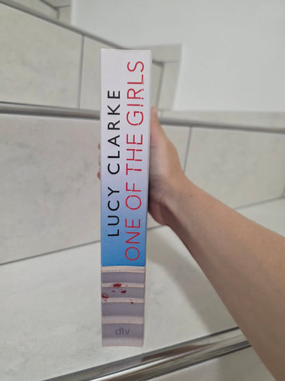 One of the Girls von Lucy Clarke
