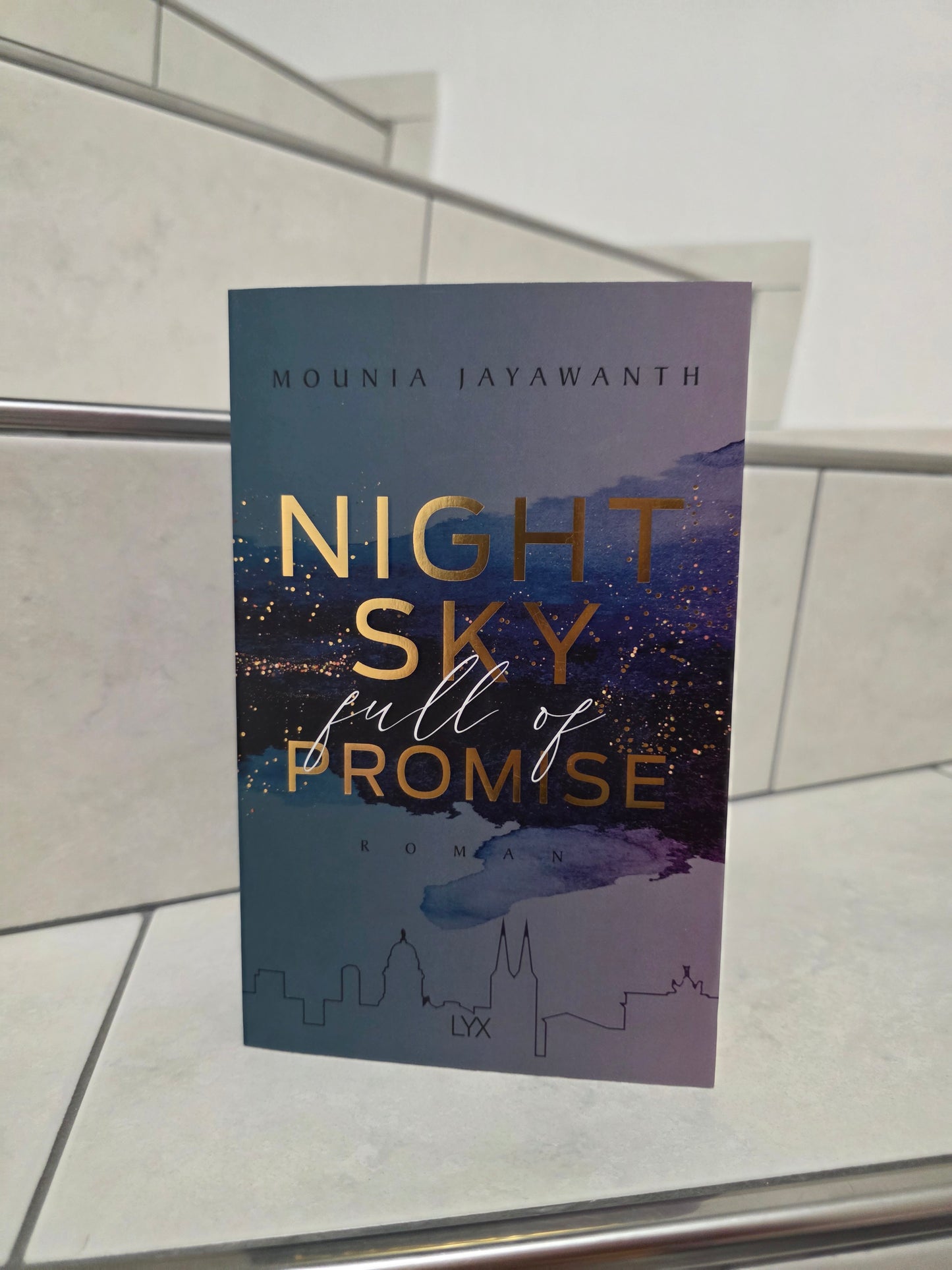 Nightsky full of promise von Mounia Jayawanth