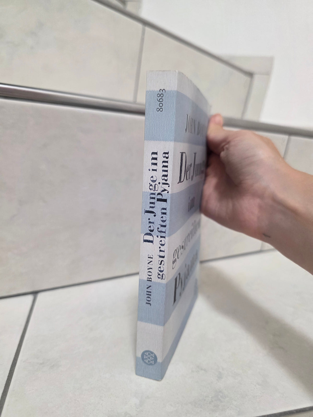 Der Junge im gestreiften Pyjama von John Boyne
